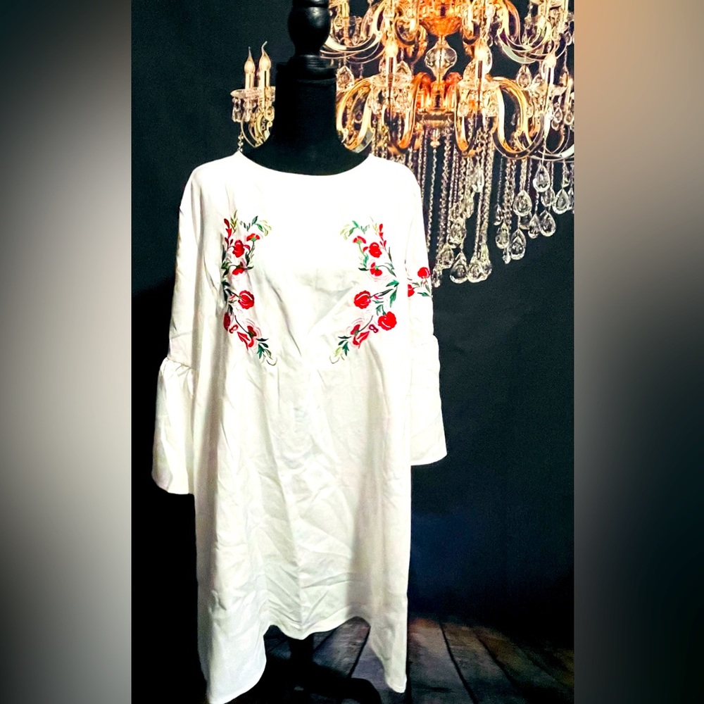 White dress with floral accent NEW without tags